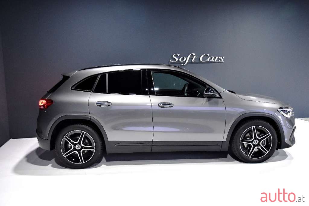2022' Mercedes-Benz Gla-Klasse photo #5