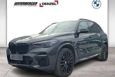2022' BMW X5