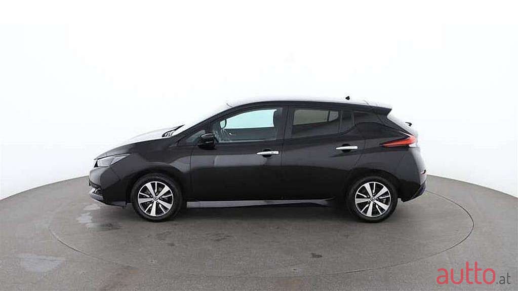 2020' Nissan Leaf photo #5