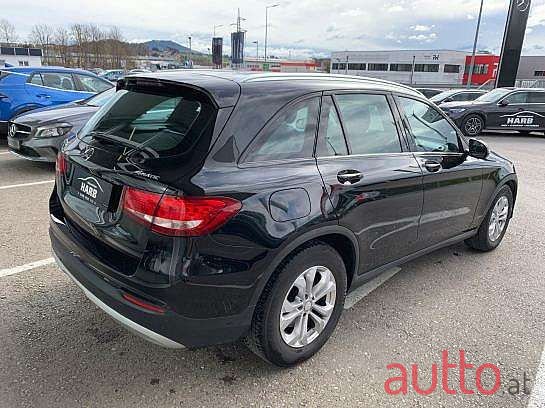 2016' Mercedes-Benz Glc-Klasse photo #5