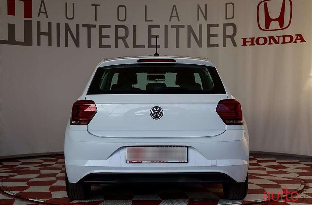 2019' Volkswagen Polo photo #3