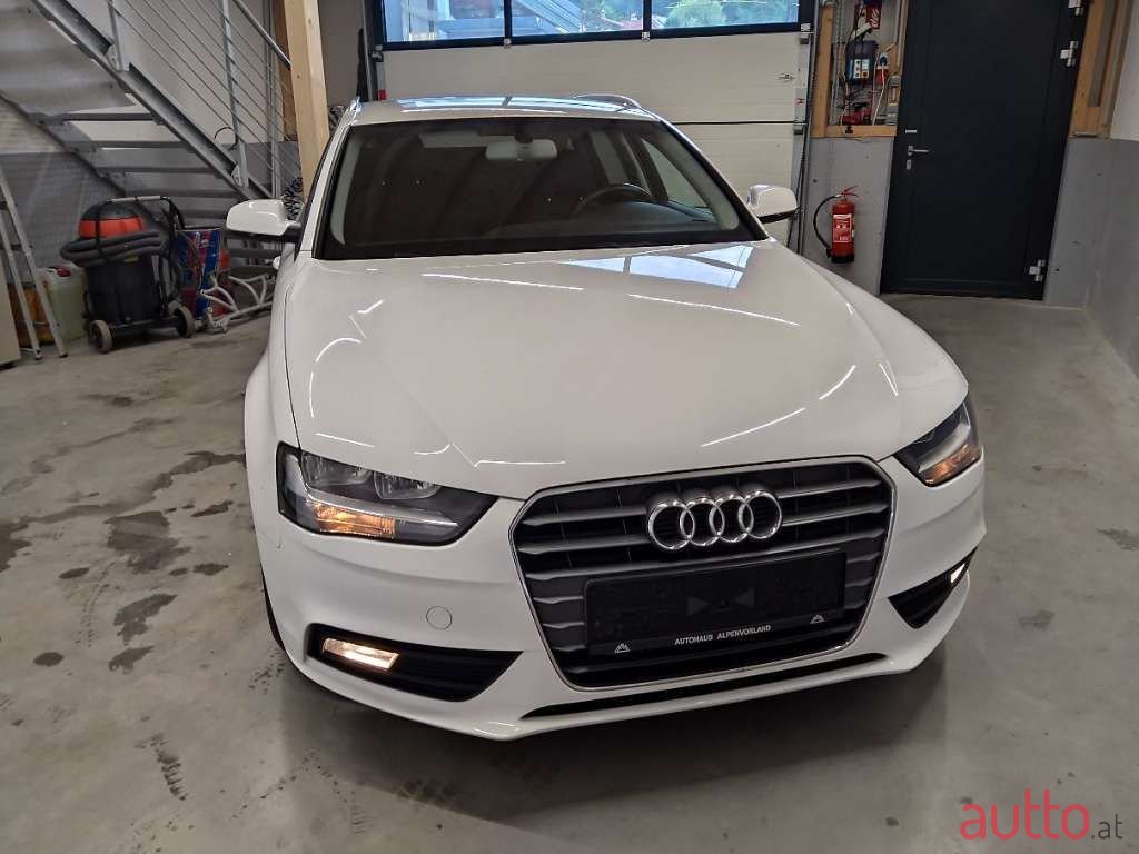 2013' Audi A4 photo #1