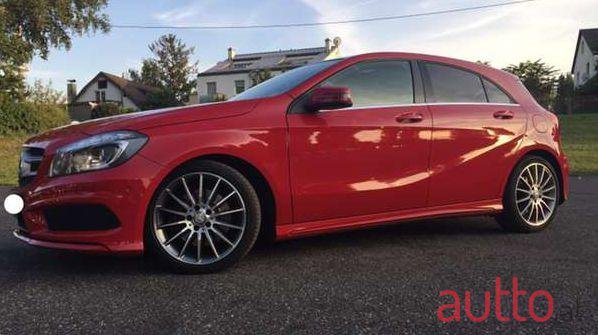 2013' Mercedes-Benz A-Klasse photo #3