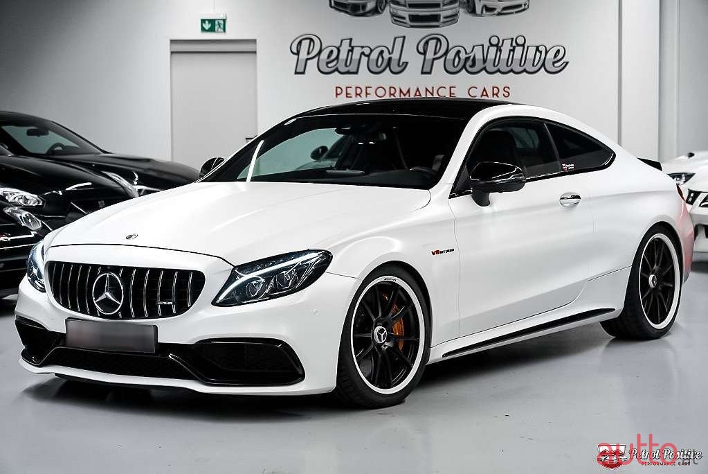 2018' Mercedes-Benz C-Klasse photo #1