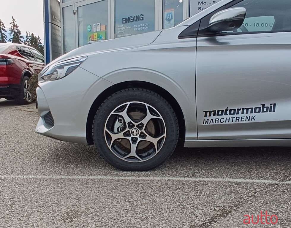 2024' MG Mg3 photo #5