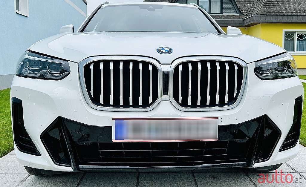 2022' BMW X3 photo #3