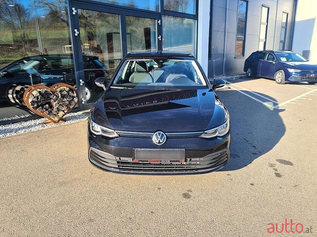 2020' Volkswagen Golf photo #2