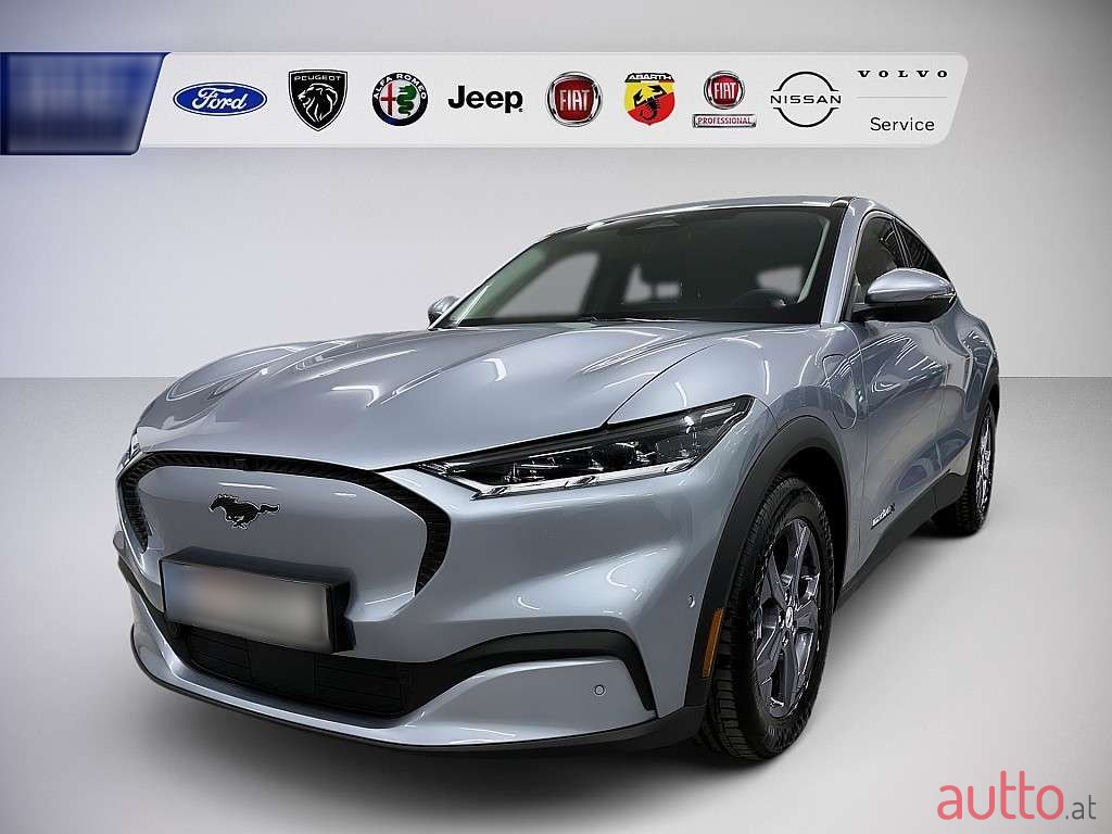 2022' Ford Mustang Mach-E photo #1