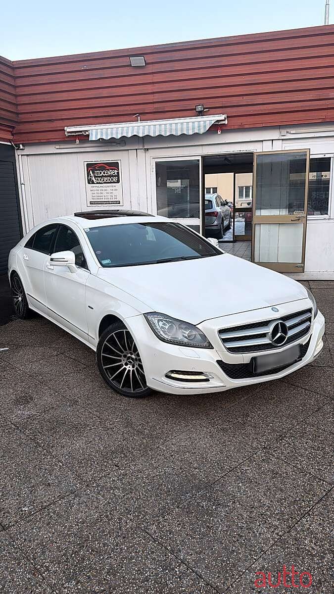 2011' Mercedes-Benz Cls-Klasse photo #5