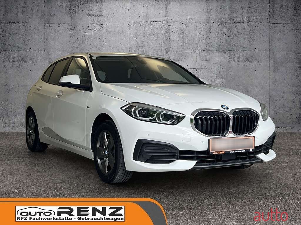 2022' BMW 1Er-Reihe photo #3