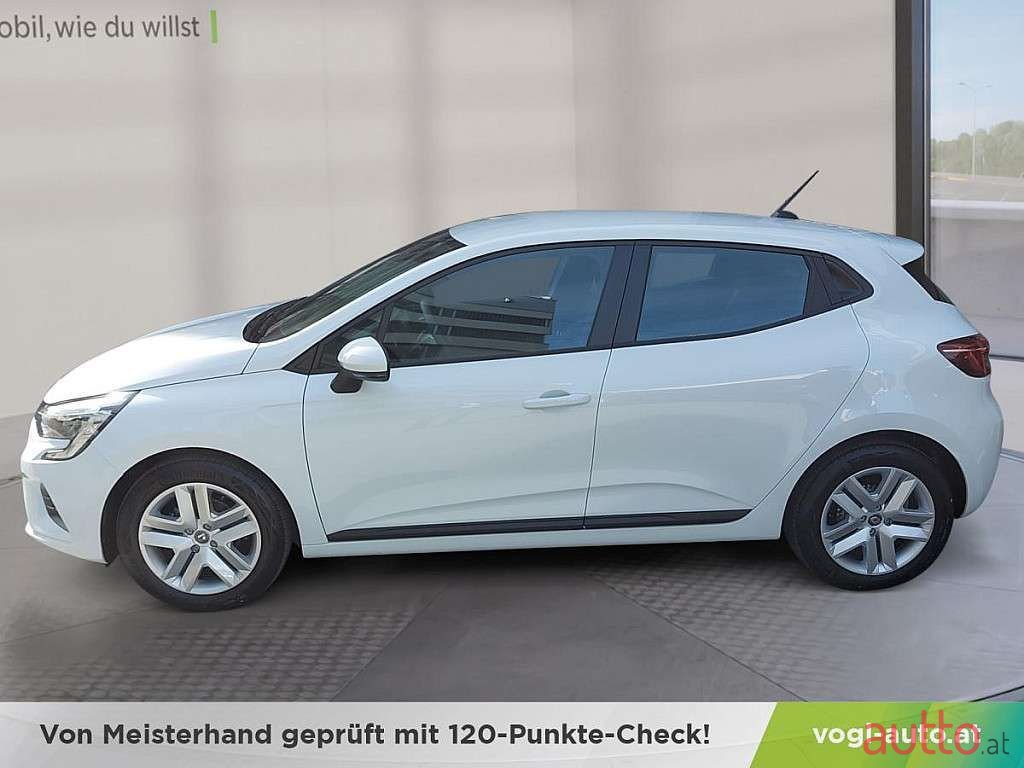 2022' Renault Clio photo #2
