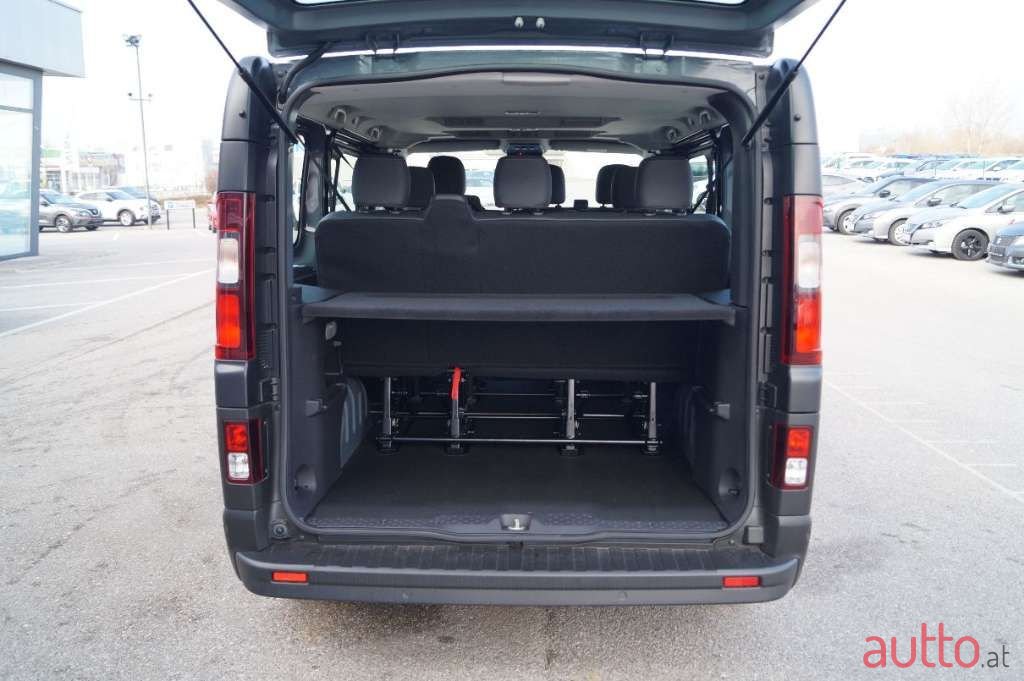 2024' Nissan Primastar photo #4