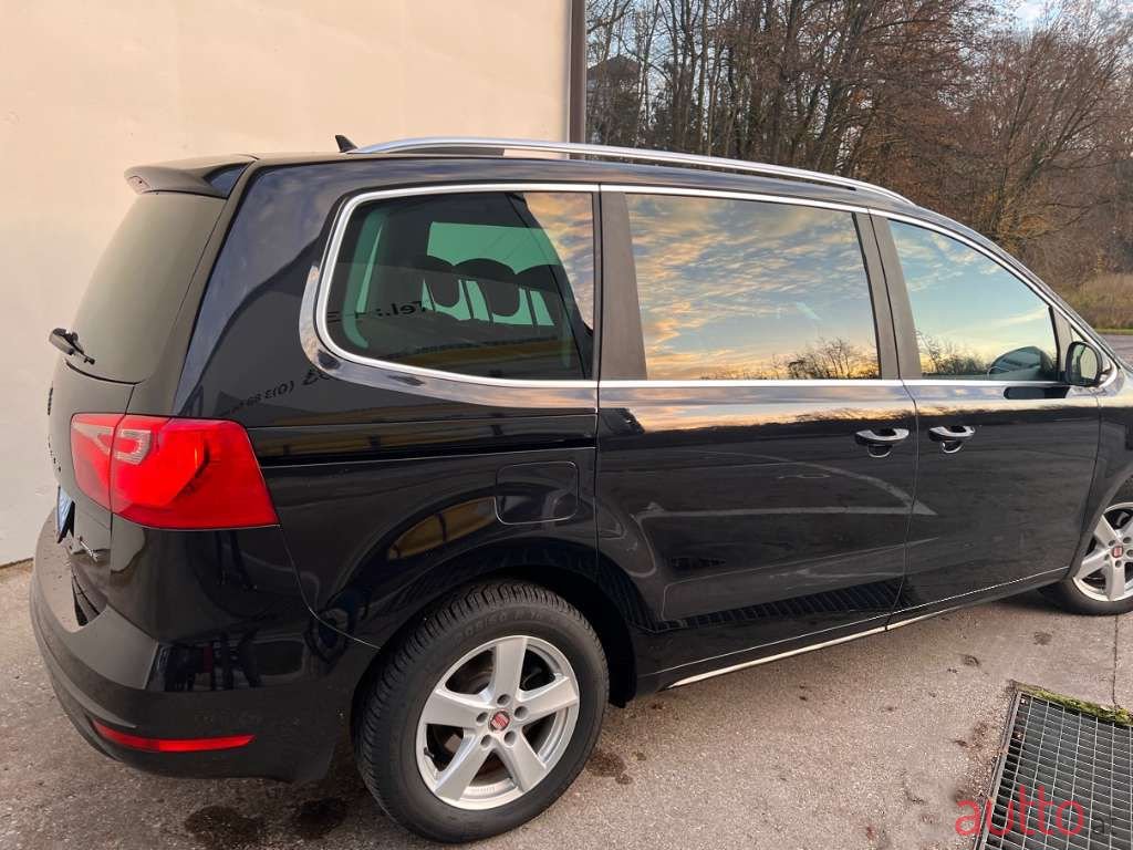 2013' SEAT Alhambra photo #3