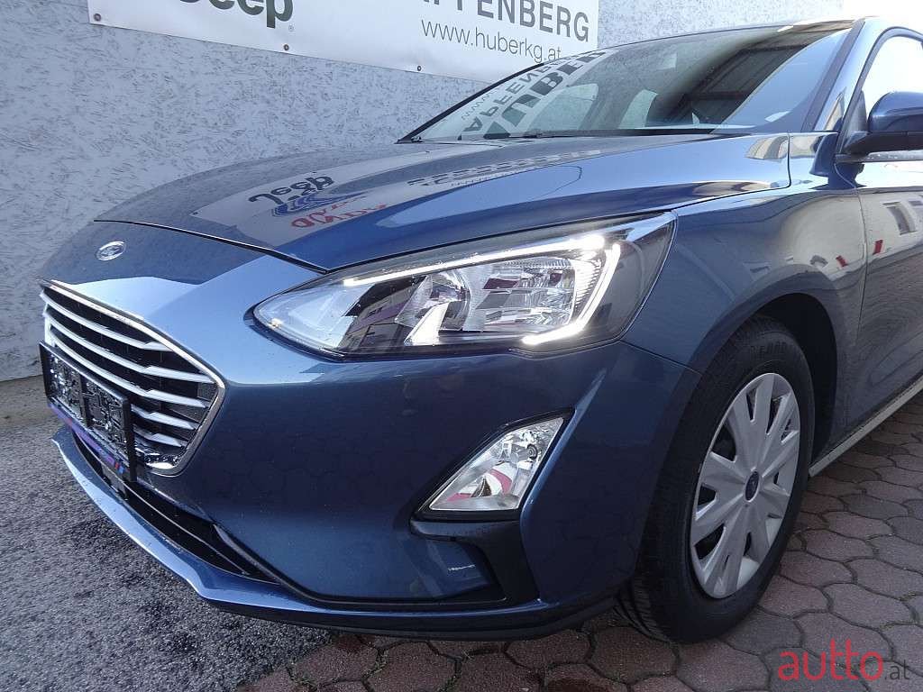 2021' Ford Focus photo #2