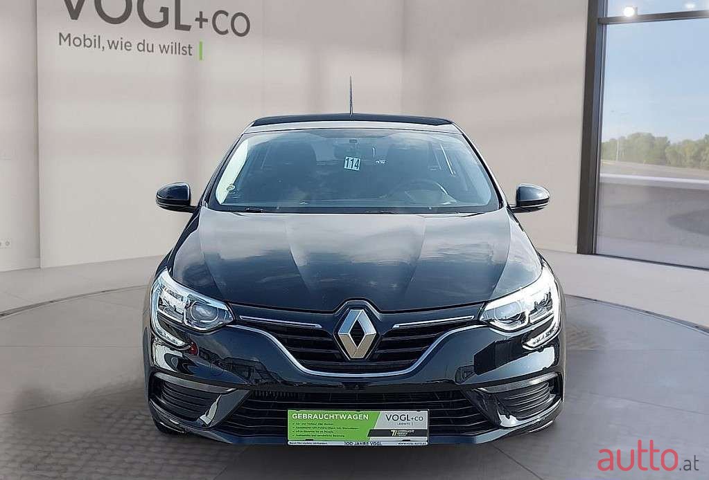 2019' Renault Megane photo #4