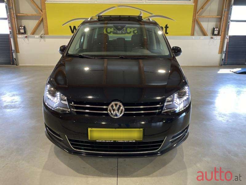 2018' Volkswagen Sharan photo #3