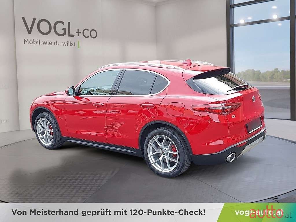 2019' Alfa Romeo Stelvio photo #3