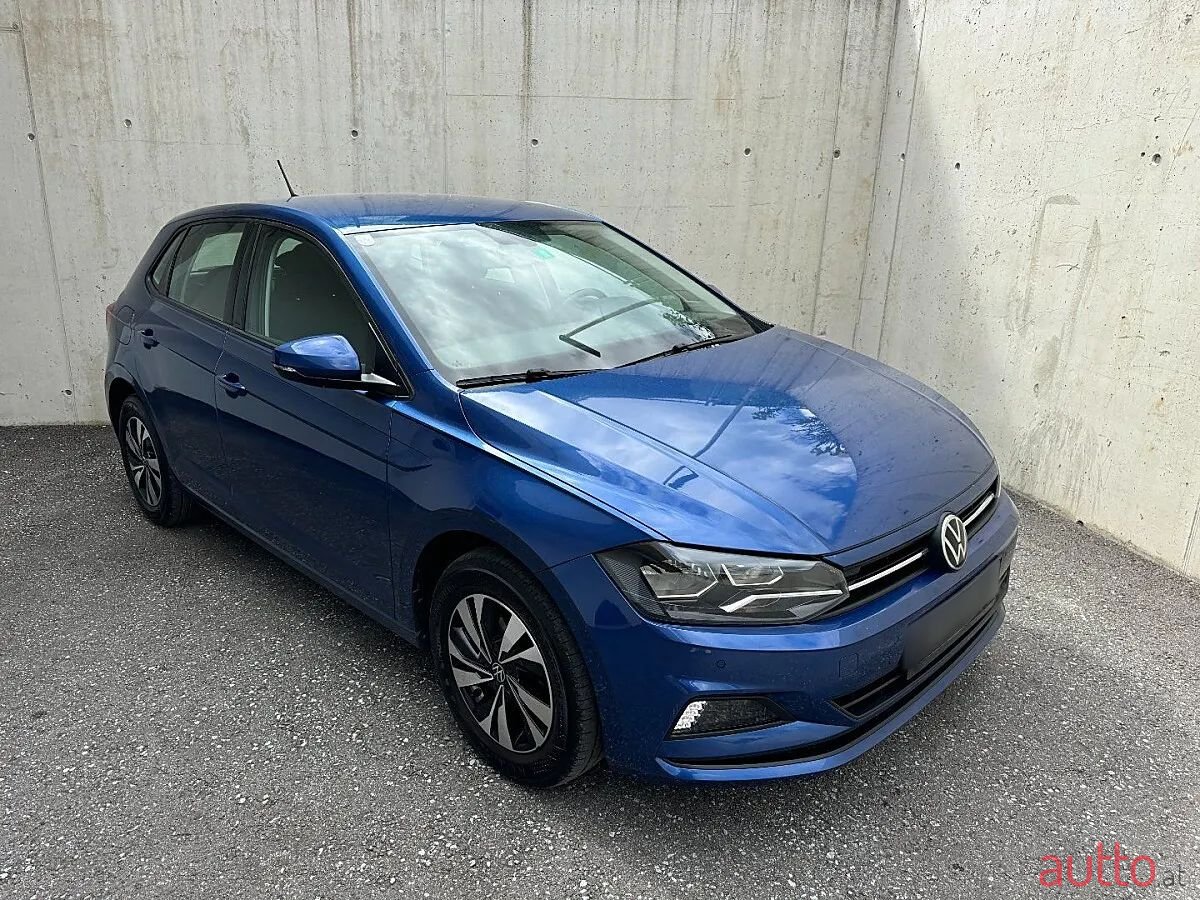 2021' Volkswagen Polo photo #1
