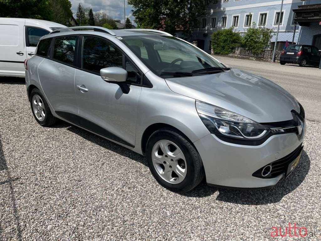 2013' Renault Clio photo #4