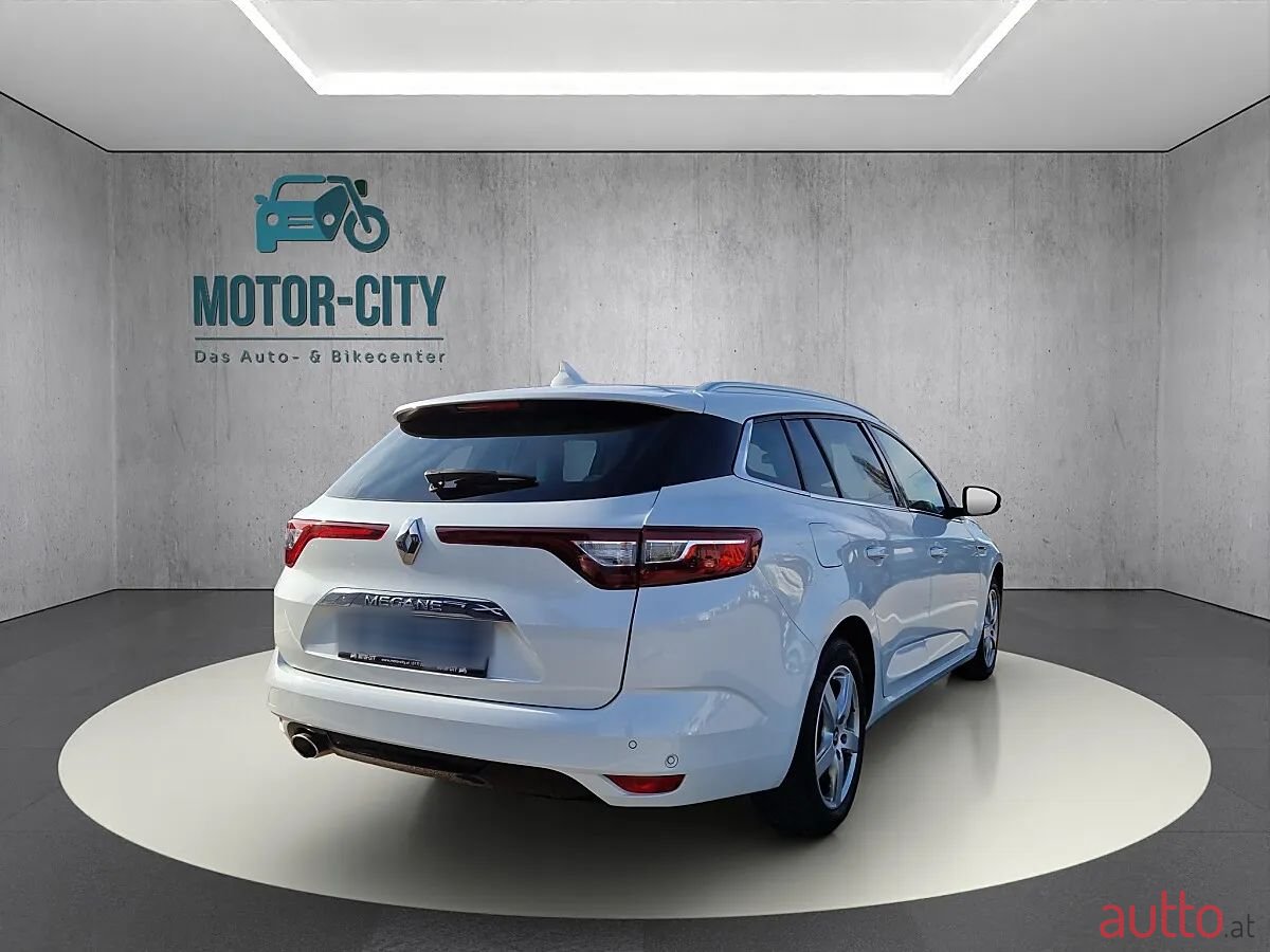 2018' Renault Megane photo #4