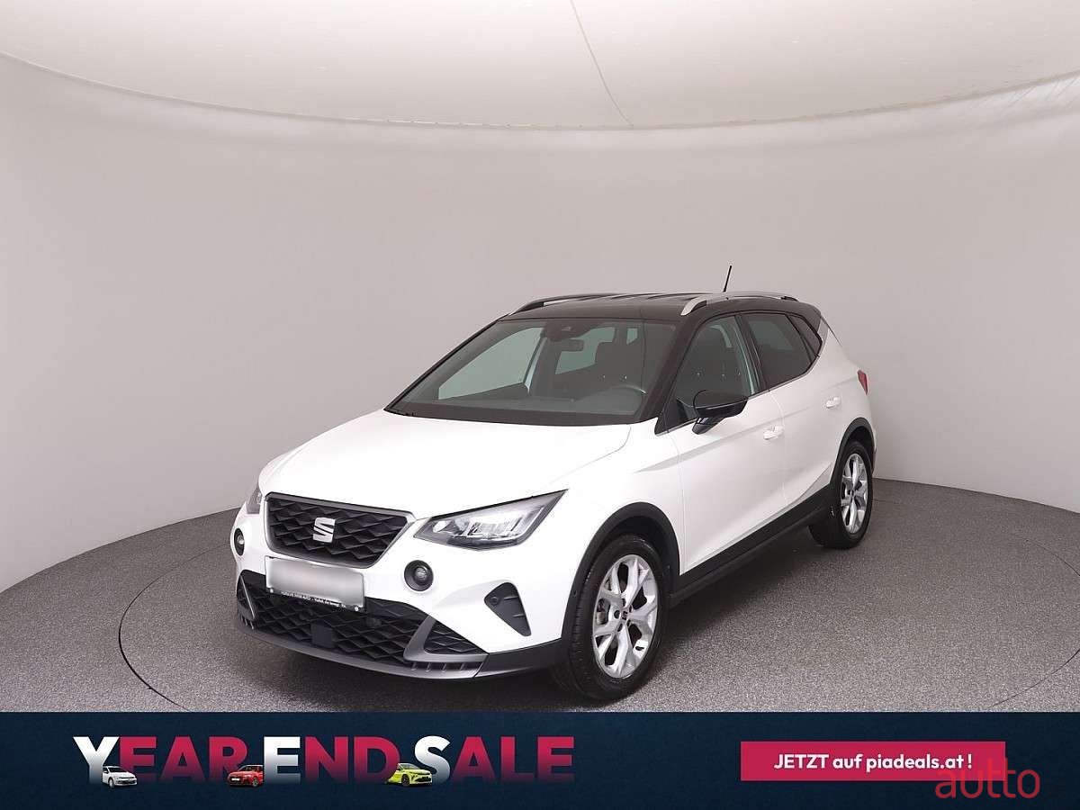 2023' SEAT Arona photo #1