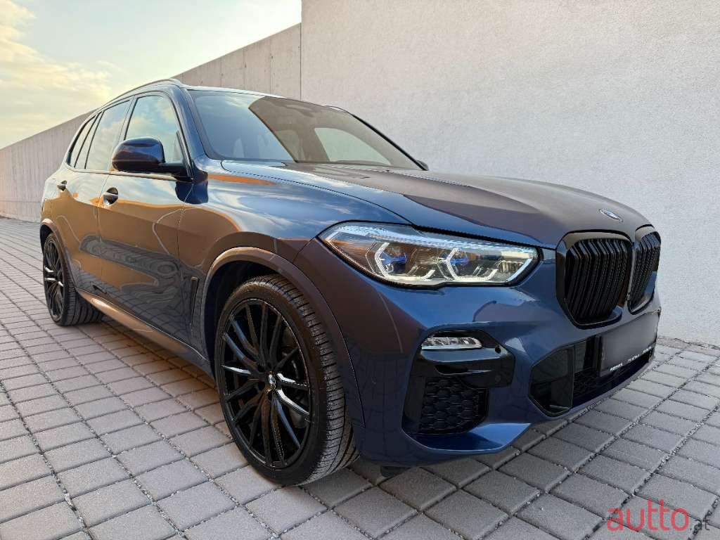 2019' BMW X5 photo #3