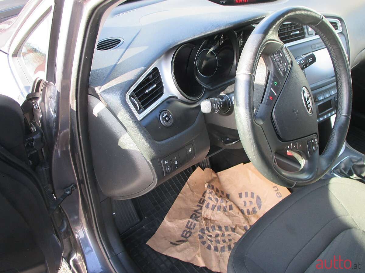 2016' Kia Ceed photo #4