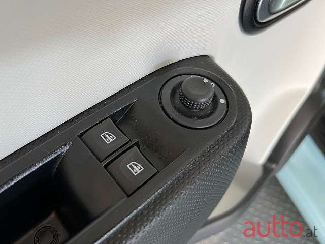 2022' Renault Twingo photo #3