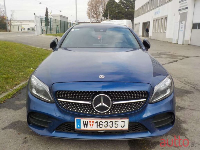 2018' Mercedes-Benz C-Klasse photo #3