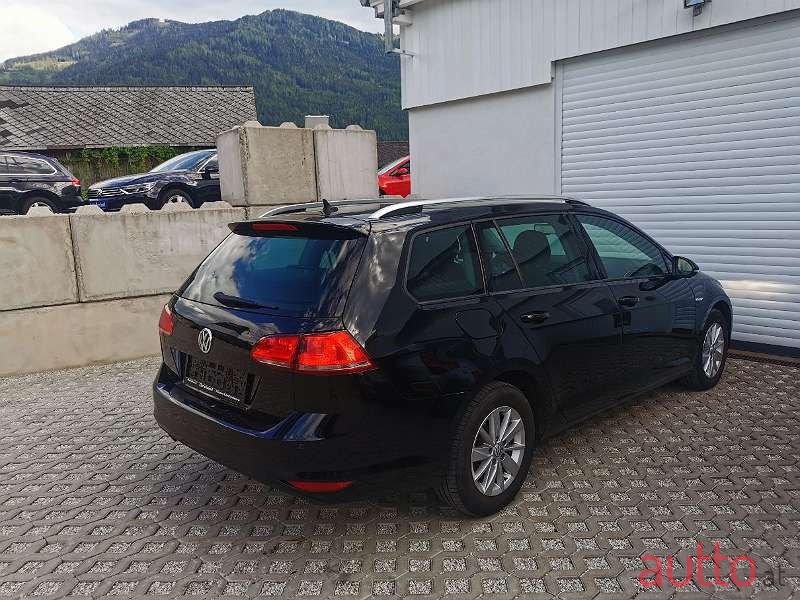 2014' Volkswagen Golf photo #4