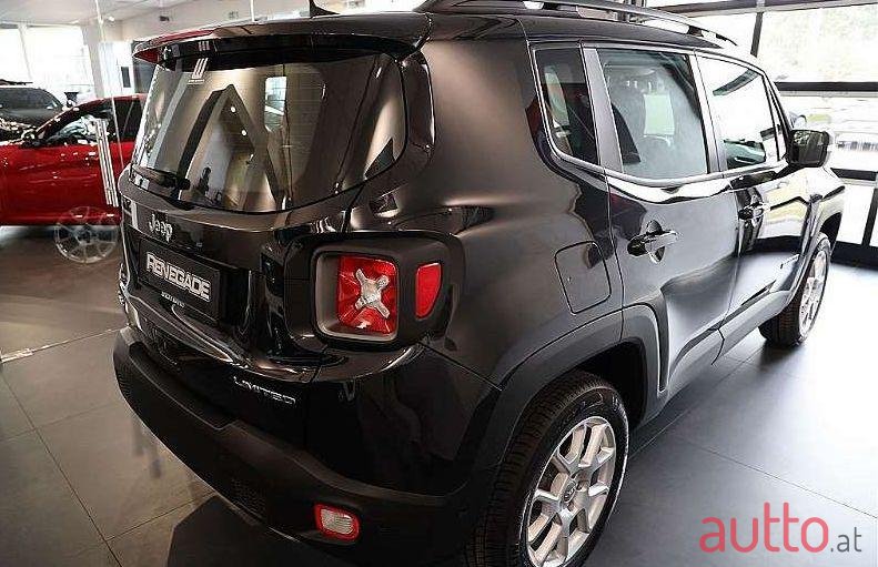 2019' Jeep Renegade photo #1