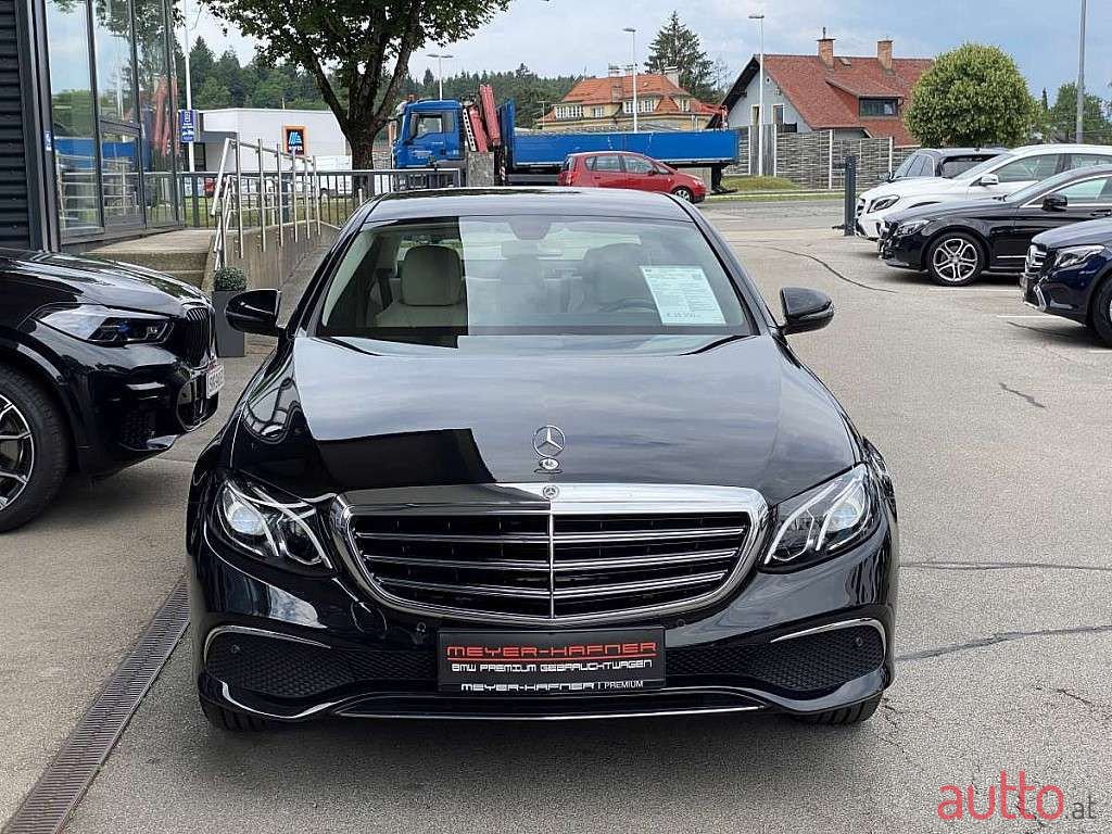 2017' Mercedes-Benz E-Klasse photo #3