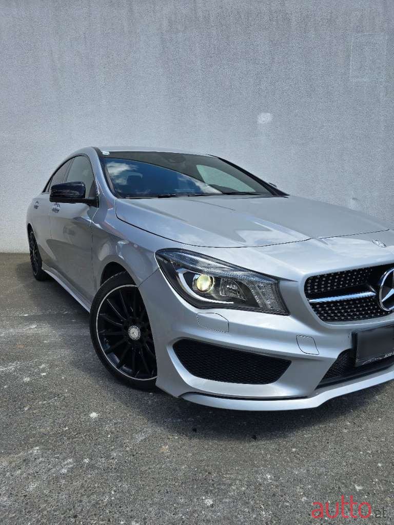 2013' Mercedes-Benz Cla-Klasse photo #1