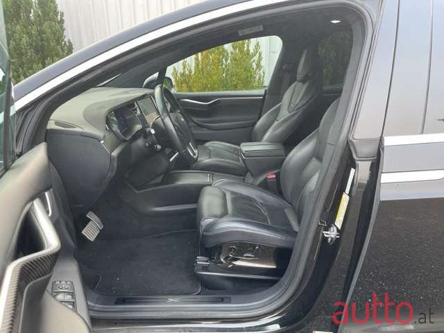 2016' Tesla Model X photo #4