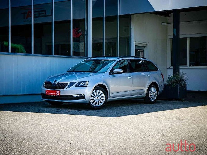2018' Skoda Octavia photo #2