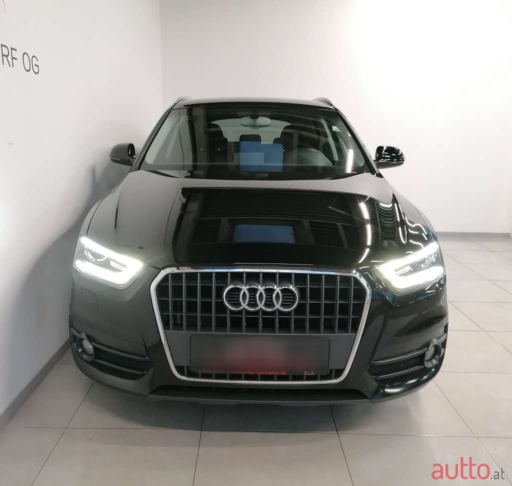 2012' Audi Q3 photo #2