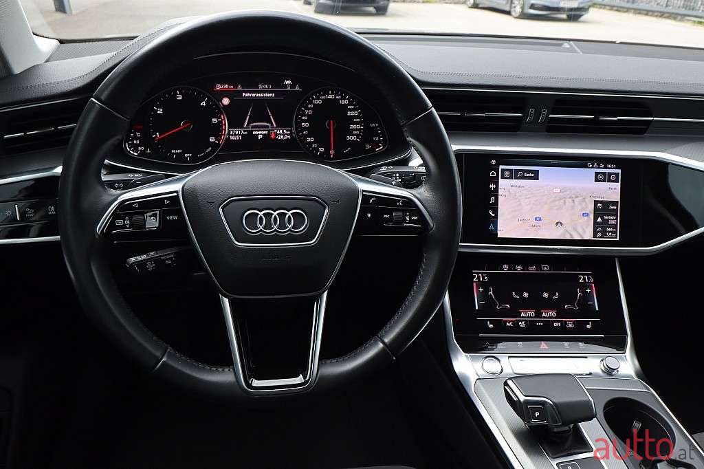 2019' Audi A6 photo #6