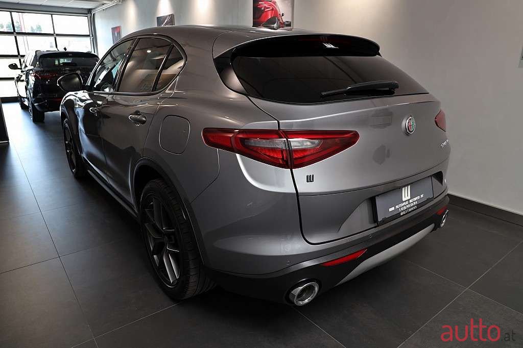 2021' Alfa Romeo Stelvio photo #1