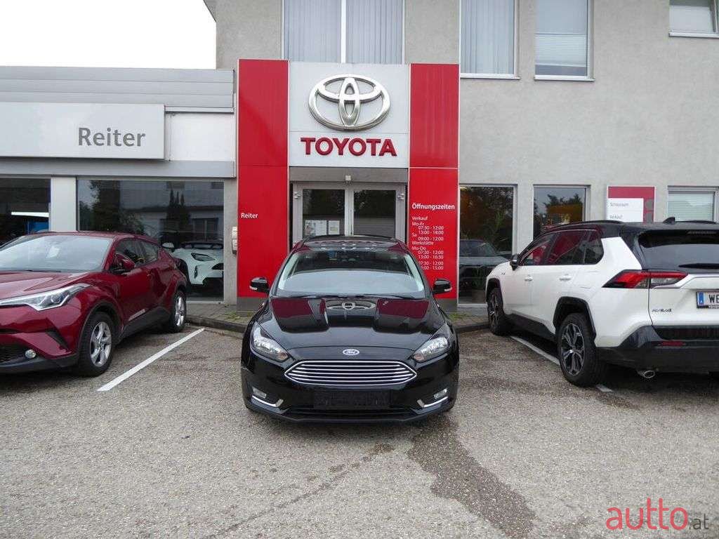 2016' Ford Focus photo #1