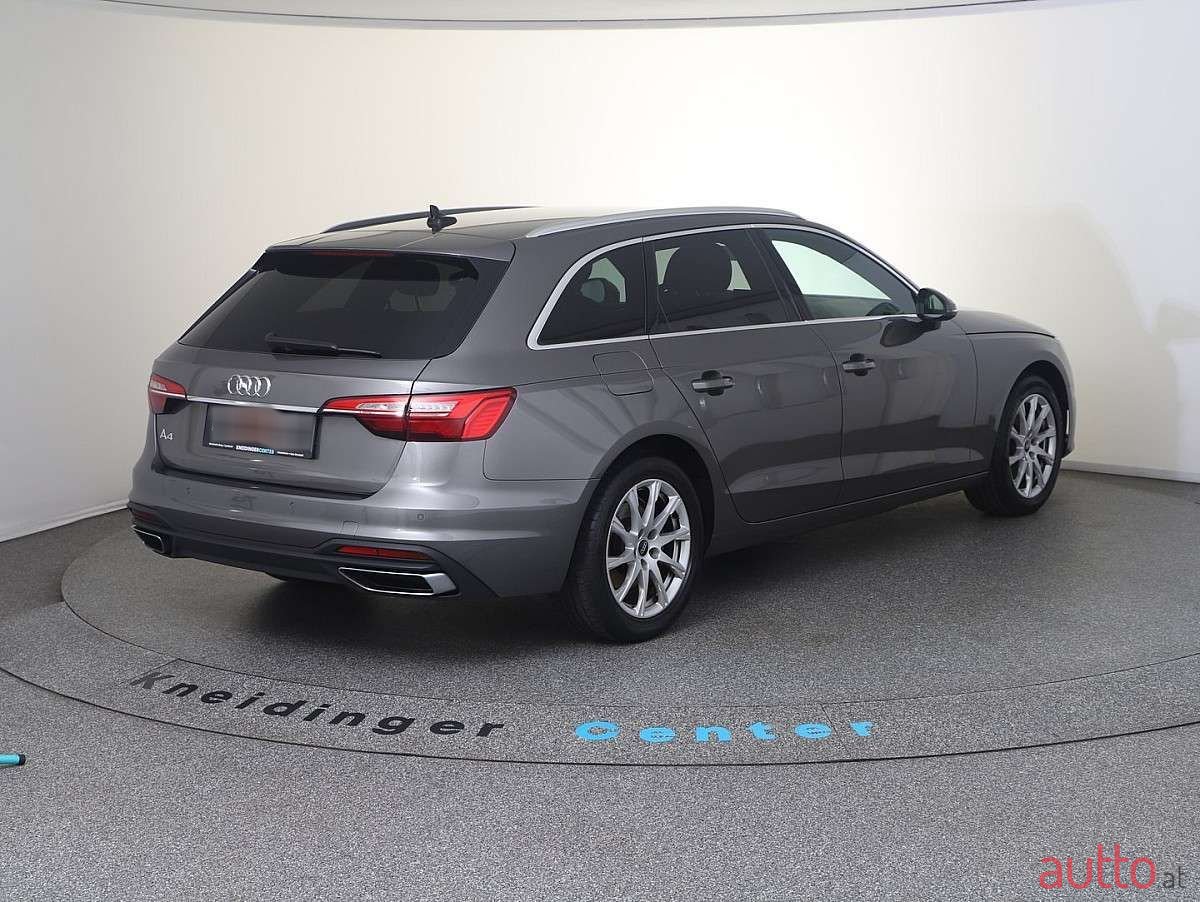 2022' Audi A4 photo #6