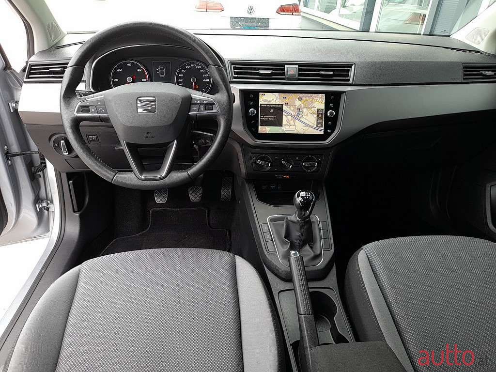 2019' SEAT Ibiza photo #2