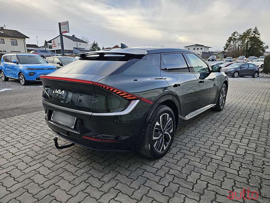 2021' Kia EV6 photo #3