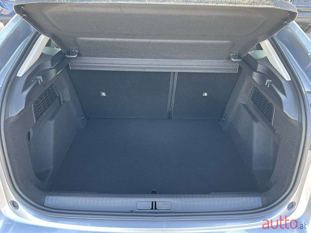 2024' Citroen C4 photo #6