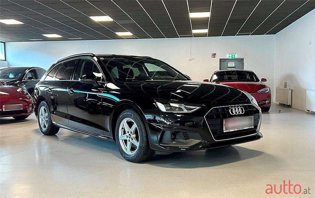 2022' Audi A4 photo #2