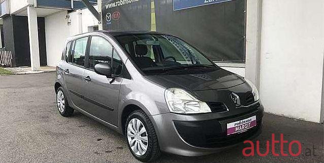 2010' Renault Modus photo #1
