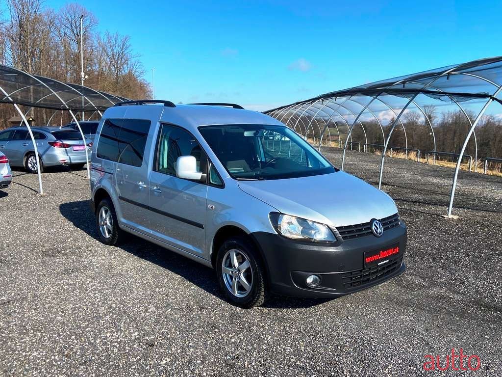 2014' Volkswagen Caddy photo #2