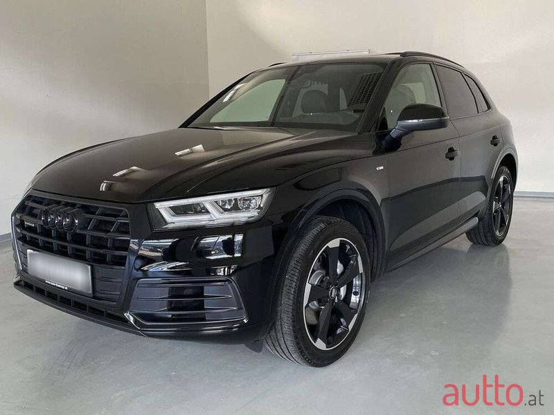 2019' Audi Q5 photo #4