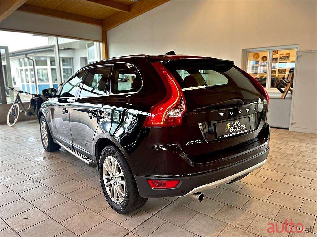 2010' Volvo XC60 photo #5