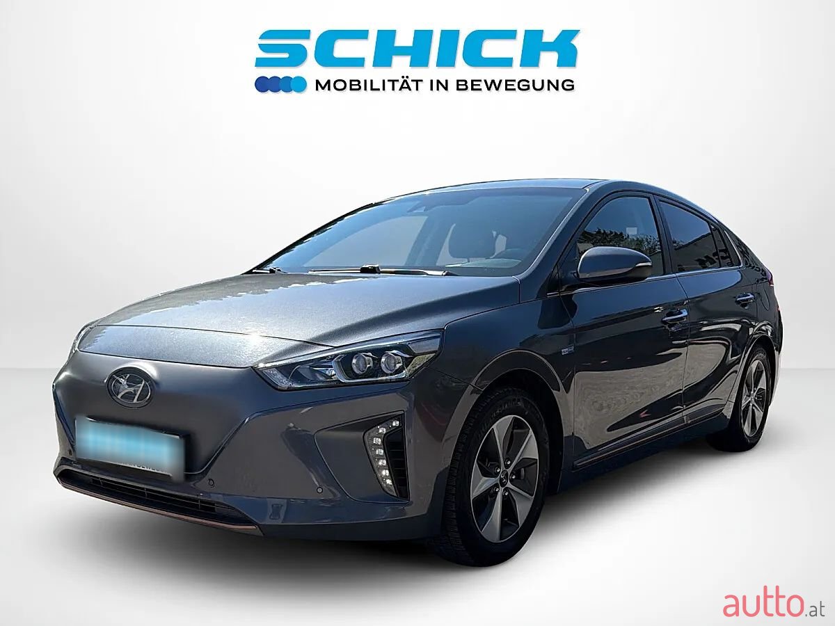 2019' Hyundai Ioniq photo #1