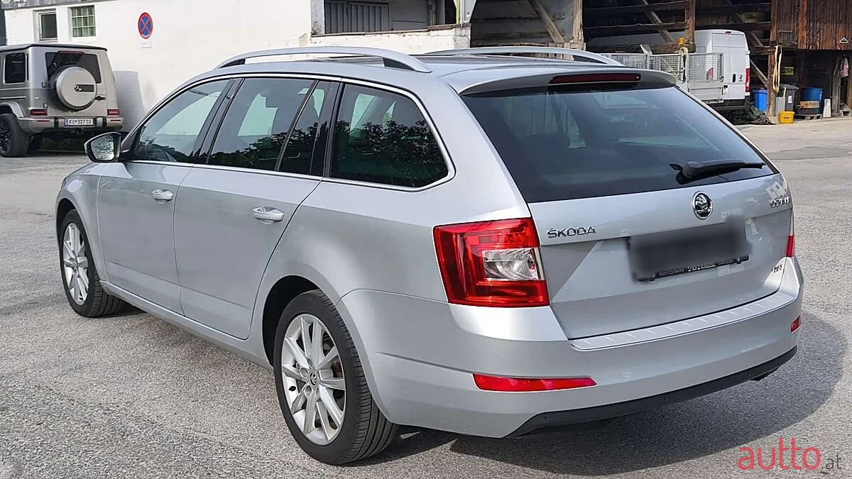 2015' Skoda Octavia photo #3